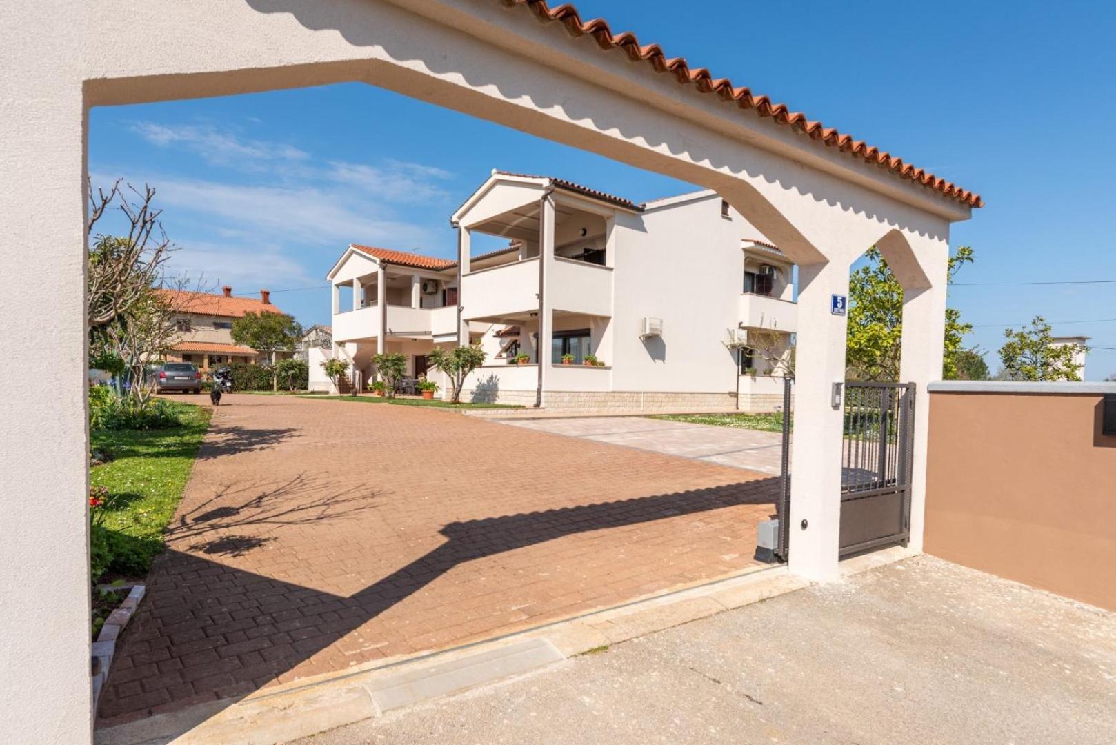 Apartment Marchela Nova Vas  المظهر الخارجي الصورة